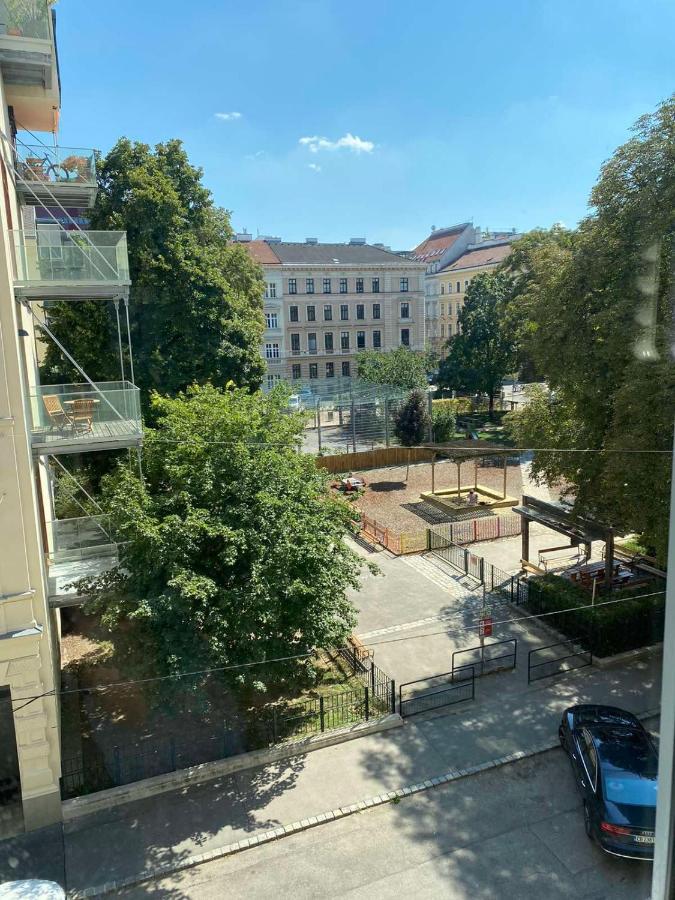 Sunny Apartment Wien Exterior foto